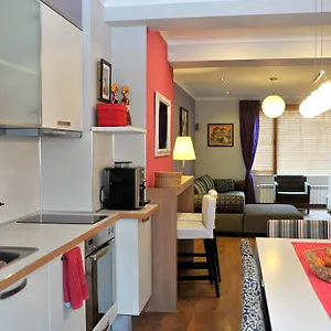 parkview-apartments.sofiahotelsbg.com/